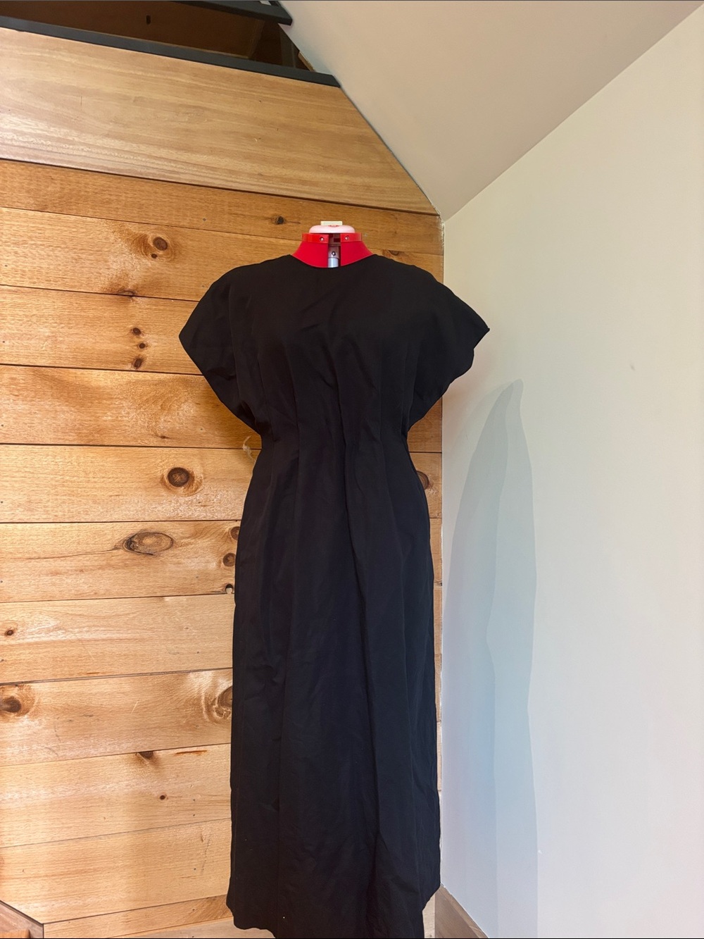 Zara Black Maxi Dress with Cap Sleeves and Defined Waist
